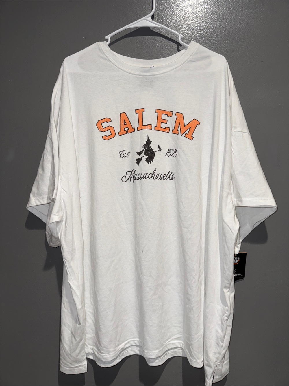 Salem Massachusetts Graphic Short Sleeve Tee - White/Orange